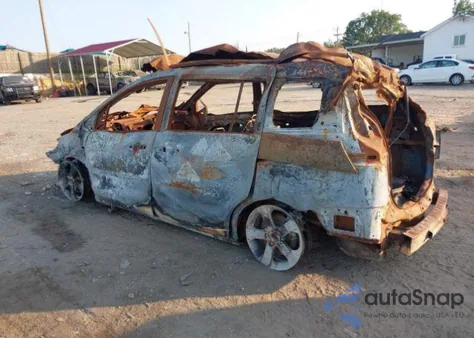 2006 Mazda Mazda5 Sport z USA, uszkodzony, nr VIN JM1CR293260102551